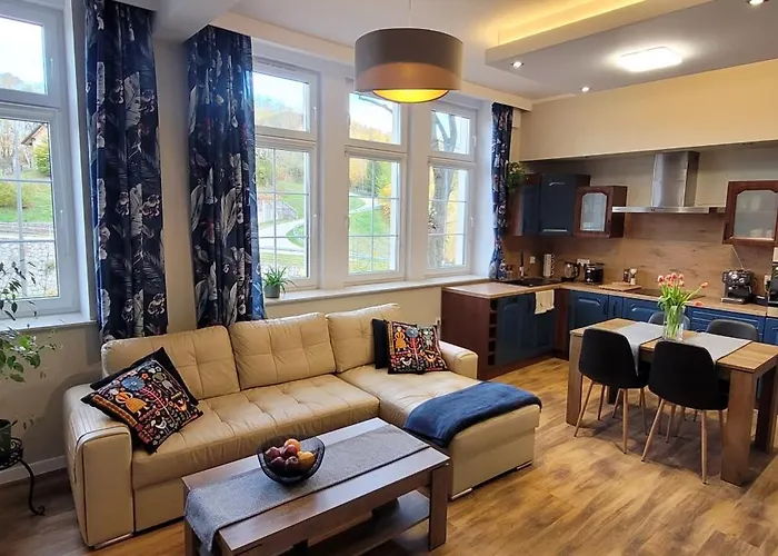 Niebieski Pod Borowa Gora Lejlighed *